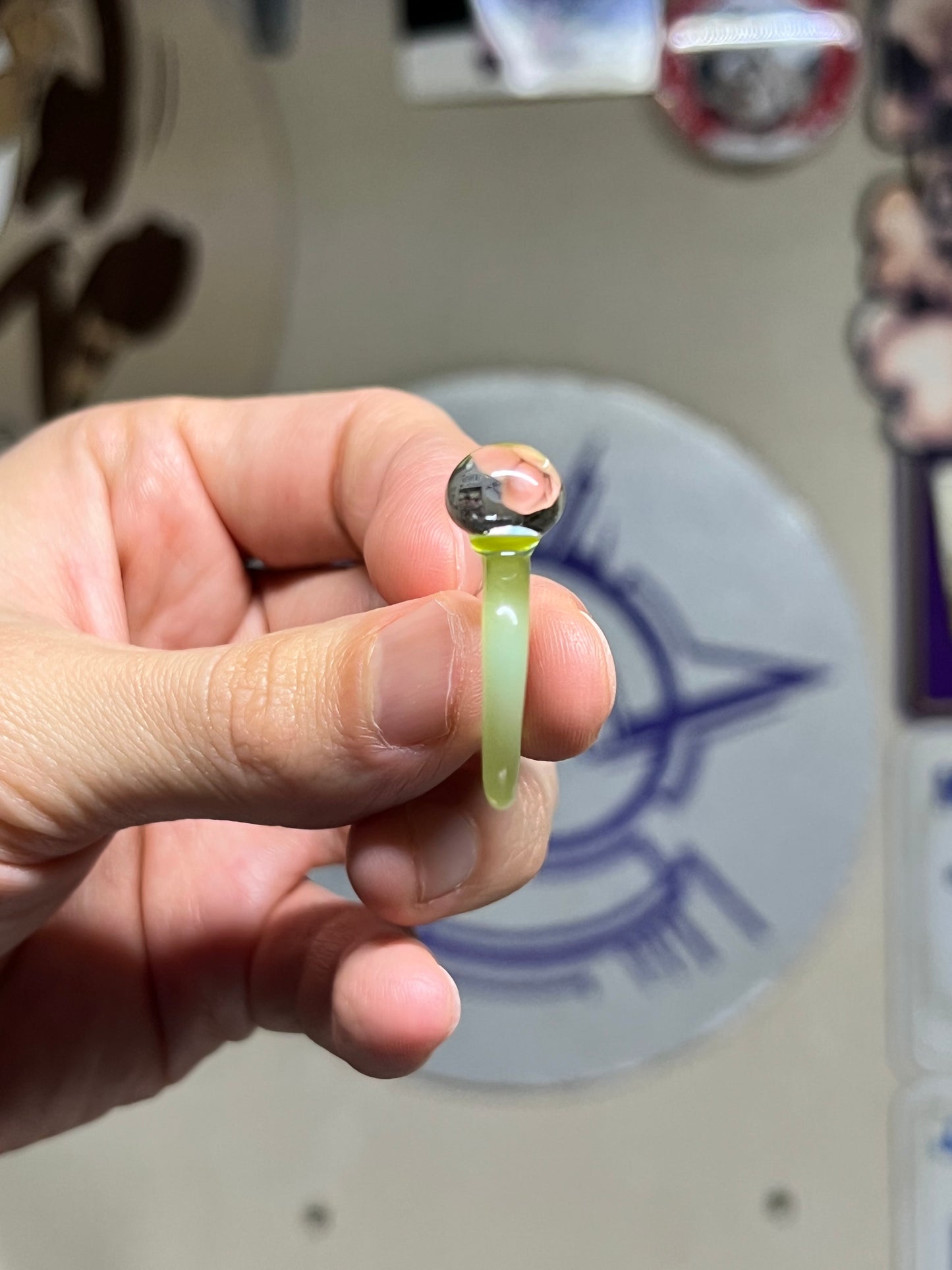 Ring size 7.5 - Hulk , 420 Mille (CFL/UV)