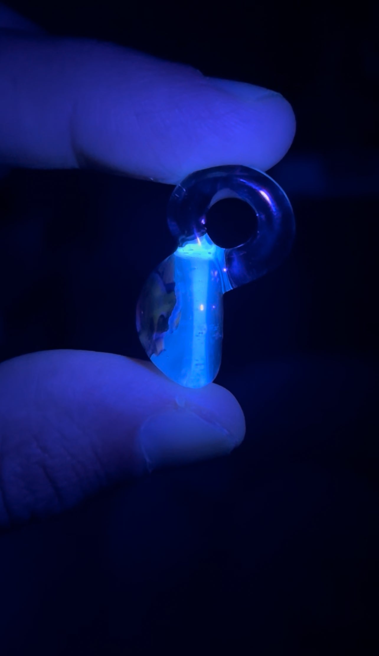 Pendant - Bass Mille, blue stardust / blu-v (UV)