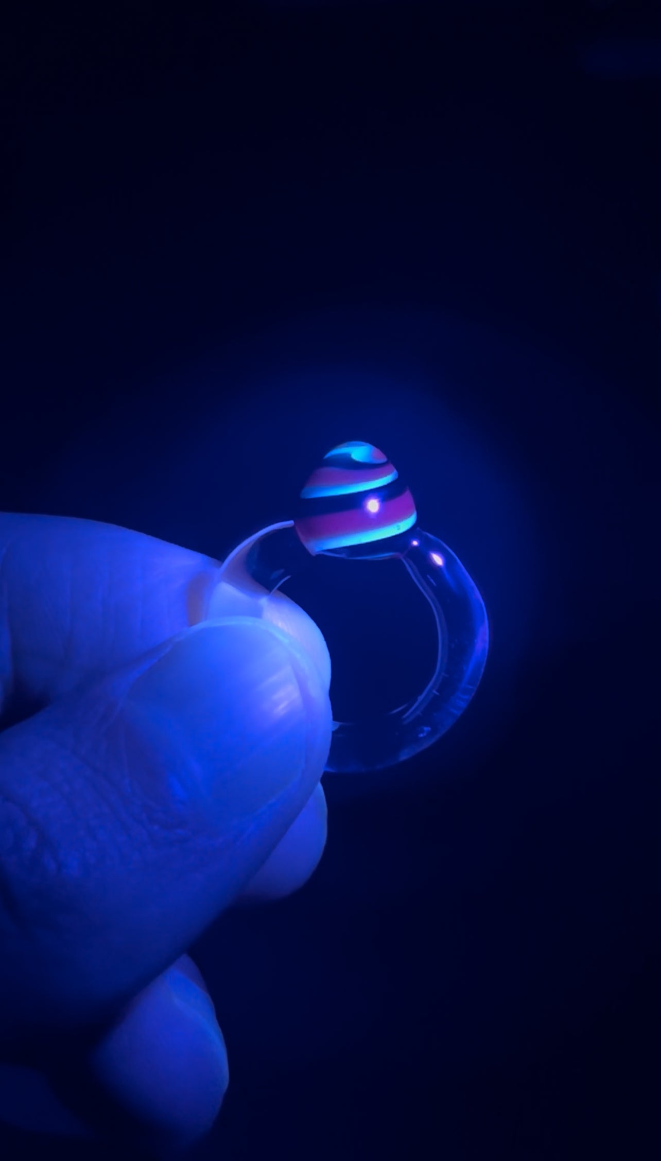 Ring size 2 - Red, black, blu-v (UV)
