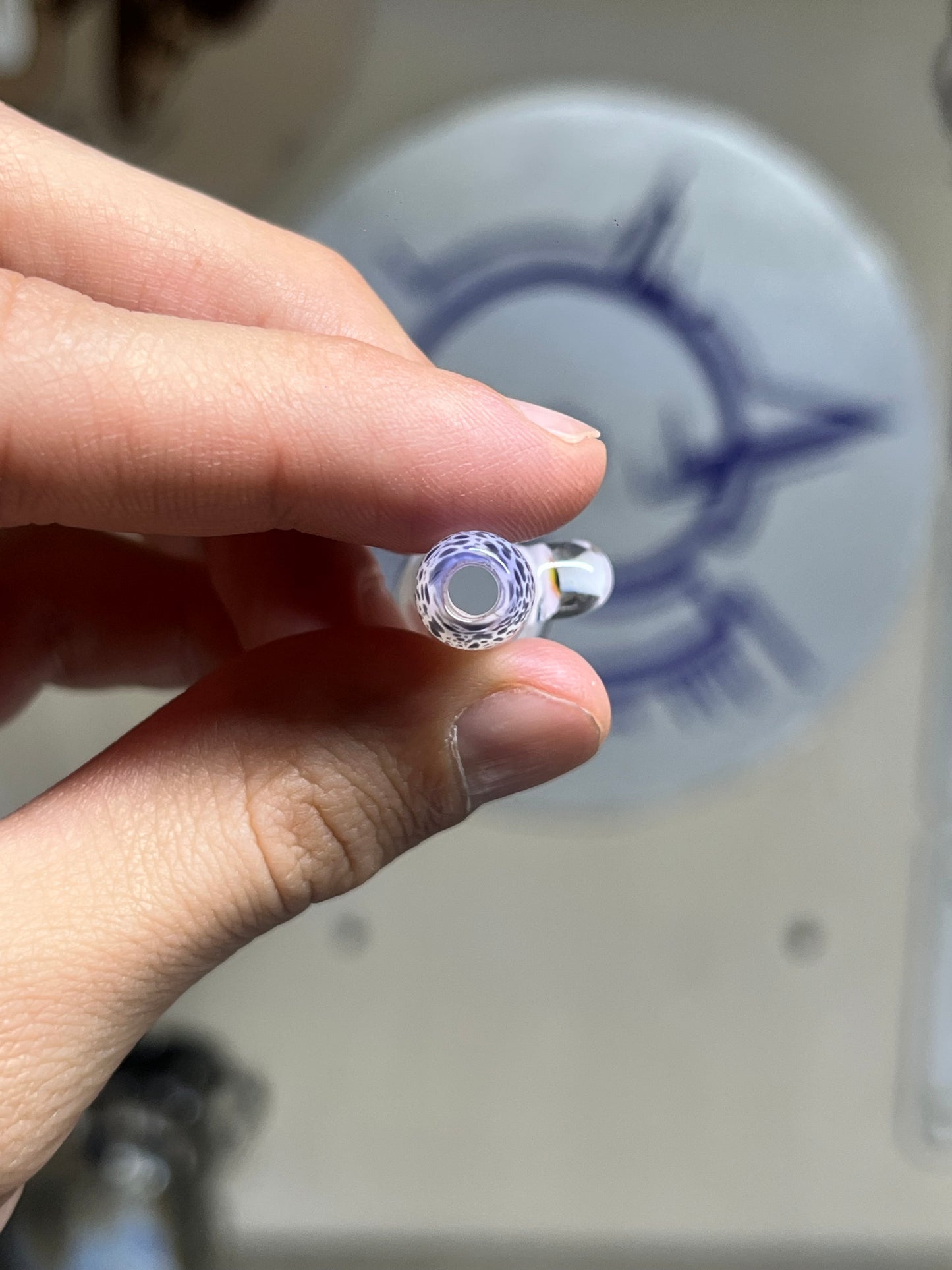 Tip- Pink / jet black frit, eye mille backed with blu-v